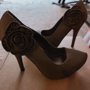Womens heels